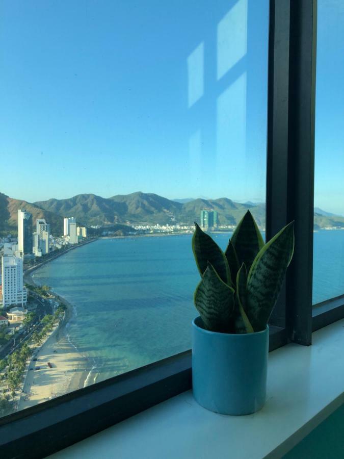 Iseaview Nha Trang Beach Apartment Exterior foto